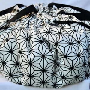 KOsCHino Kochkissen Schwarz-Weiß Groß