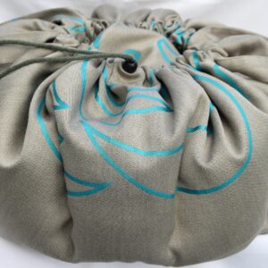 KOsCHino Kochkissen Grün mit Türkis UNIKAT Groß