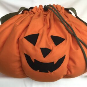KOsCHino Kochkissen Punkte/Halloween Wendemodell