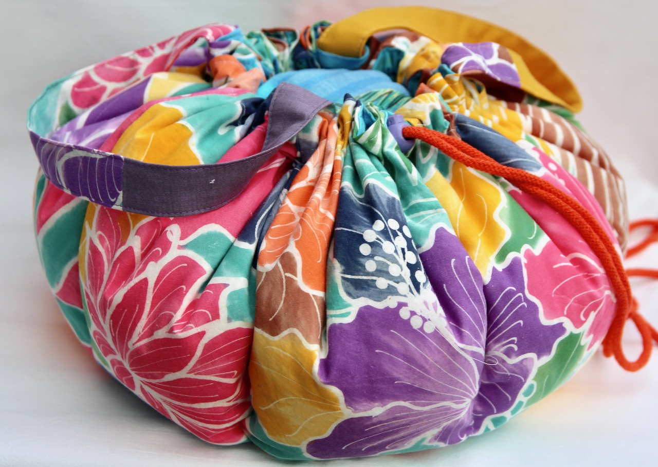 MiniKOsCHino Tropical Island