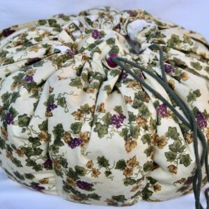 KOsCHino Kochkissen Weinlaub mit Trauben Groß