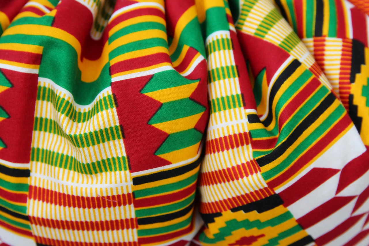 Kombination Kochsack Groß Rot gemustert wie Wonderbag aus afrikanischem Stoff + Spende – Bild 6