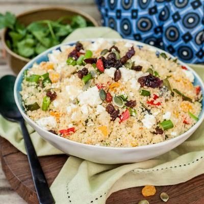 Couscous mit Gemüse und Fetakäse